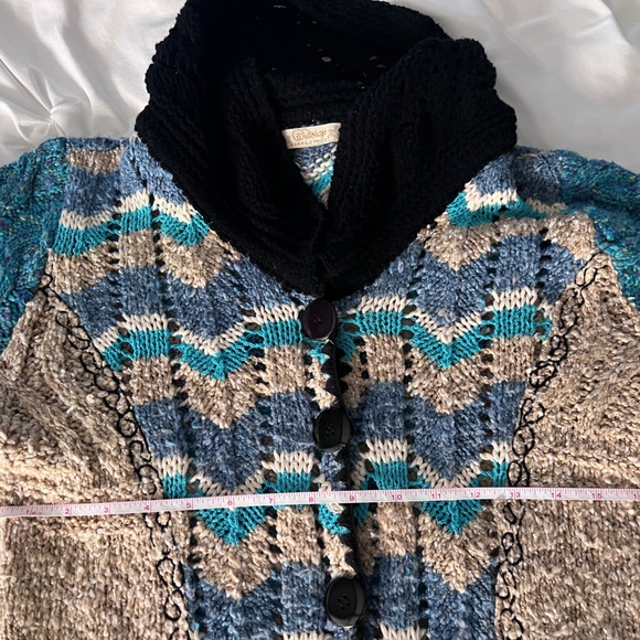 Knit crochet Sweater Cardigan Duster. Handmade and purchased in Brazil.Size S/M - Picture 7 of 9